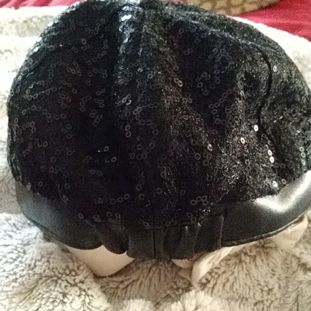 Black hat - Picture 3 of 3